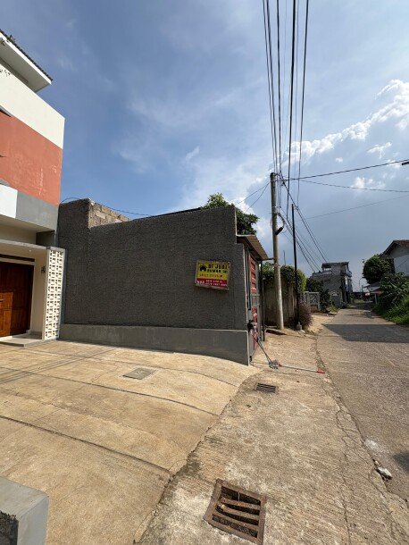 Hunian Nyaman 2 Lantai di Ujung Berung, Bandung – Lokasi Strategis!-3