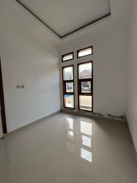 Dijual Rumah Strategis di Cinunuk Cileunyi Bandung Timur Dekat Tol & Kampus-13
