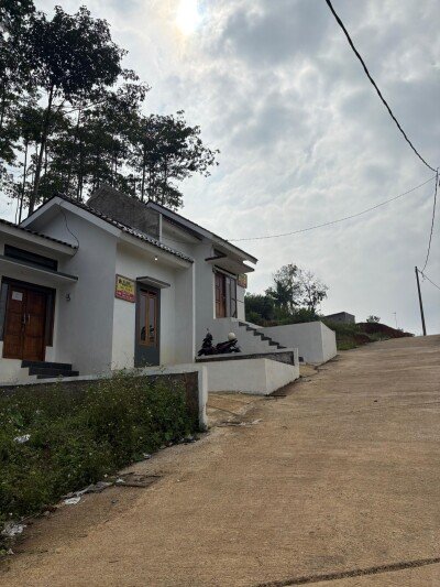 Perumahan Asri, Strategis Dekat Tol, dan Aman dari Banjir