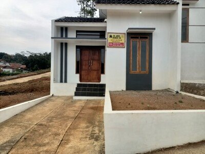 Rumah View Bukit di Cileunyi Bandung Timur – Udara Segar & Tenang