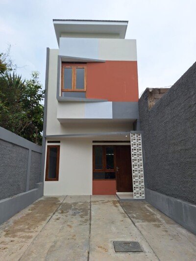 Rumah 2 Lantai di Cilengkrang Bandung Timur, Dekat Sekolah & Mall
