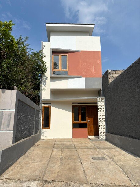 Perumahan tanpa bi checking dekat pusat perbelanjaan-1