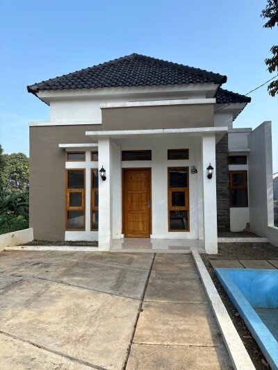 Rumah SHM Strategis! Dekat Kampus & Summarecon Mall Bandung-1